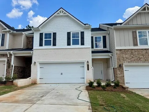 1227 Park Center Cir, Austell, GA 30168
