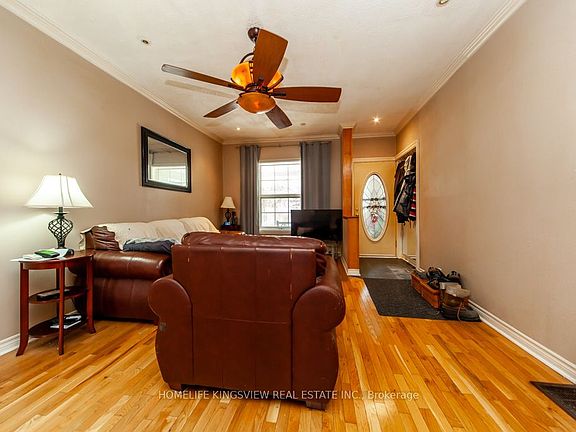 4th image of 46 Coolmine Rd