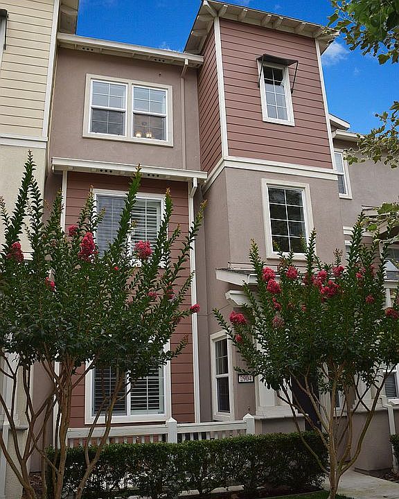 1st image of 2904 Maritime Way