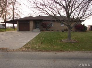 117 S Reiter St, Benson, IL 61516