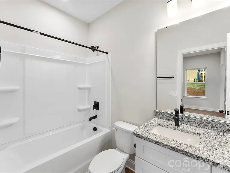 1558 7th Avenue Dr SW — Photo 23