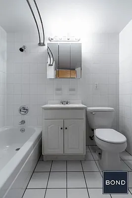 Rented by Bond New York | media 4