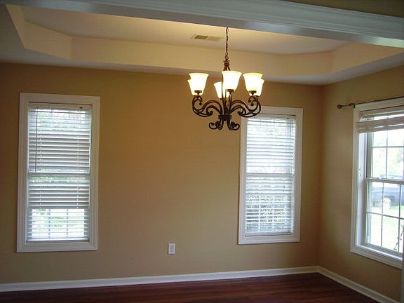 3rd image of 108 Twin Ponds Ct