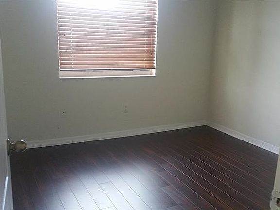 5th image of 2262 NW 161st Ter