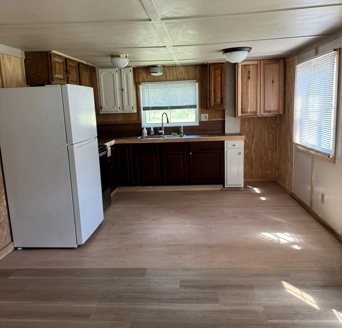 2915 Robin Dr SW — Photo 4