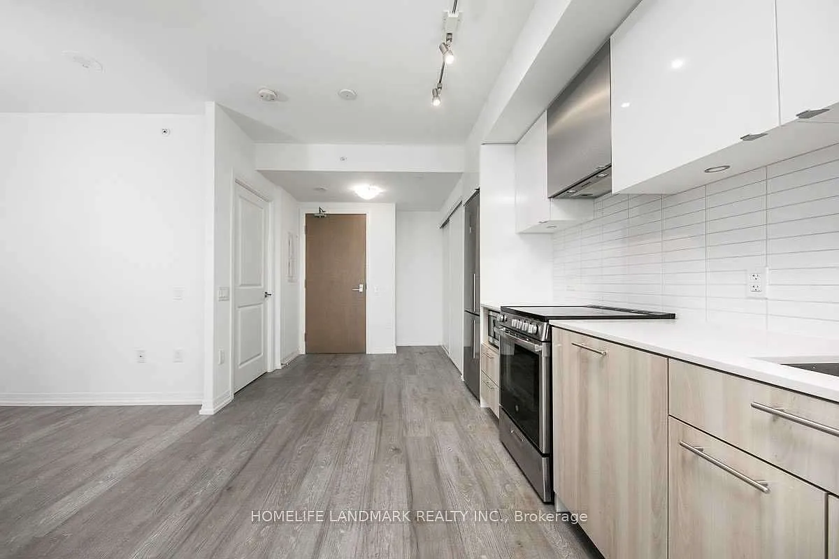 2 bed, $2,100 — Photo 2