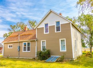 2002 N 7th Rd, Huntley, MT 59037