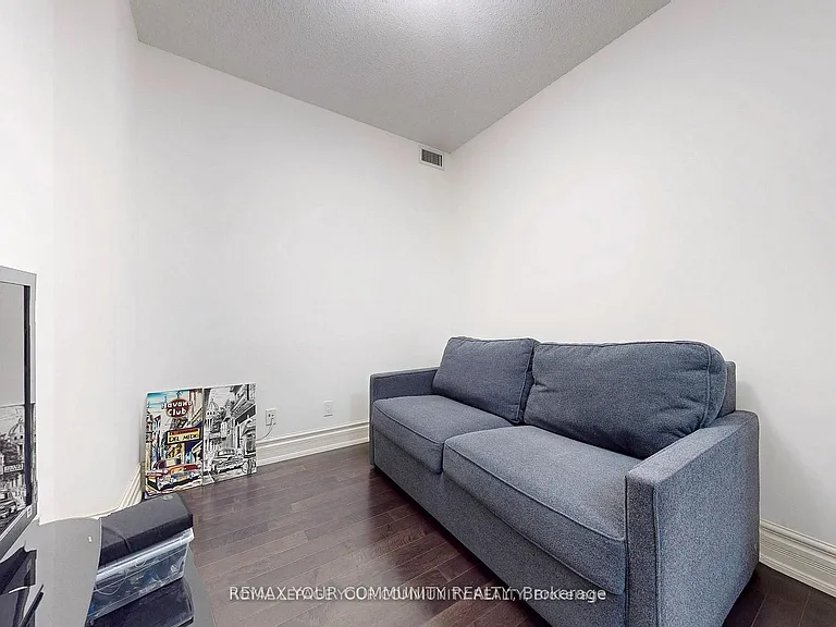 10 Old York Mills Rd #410 — Photo 24