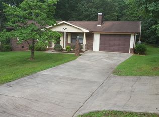 159 Winberry Ln, Statesville, NC 28677
