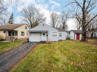 27814 Rexford Rd, Bay Village, OH 44140