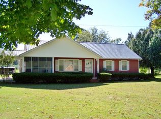 1090 Old Harrison Ferry Rd, McMinnville, TN 37110