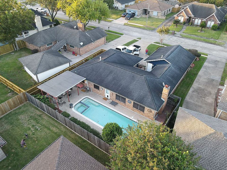2nd image of 6106 Canada Dr