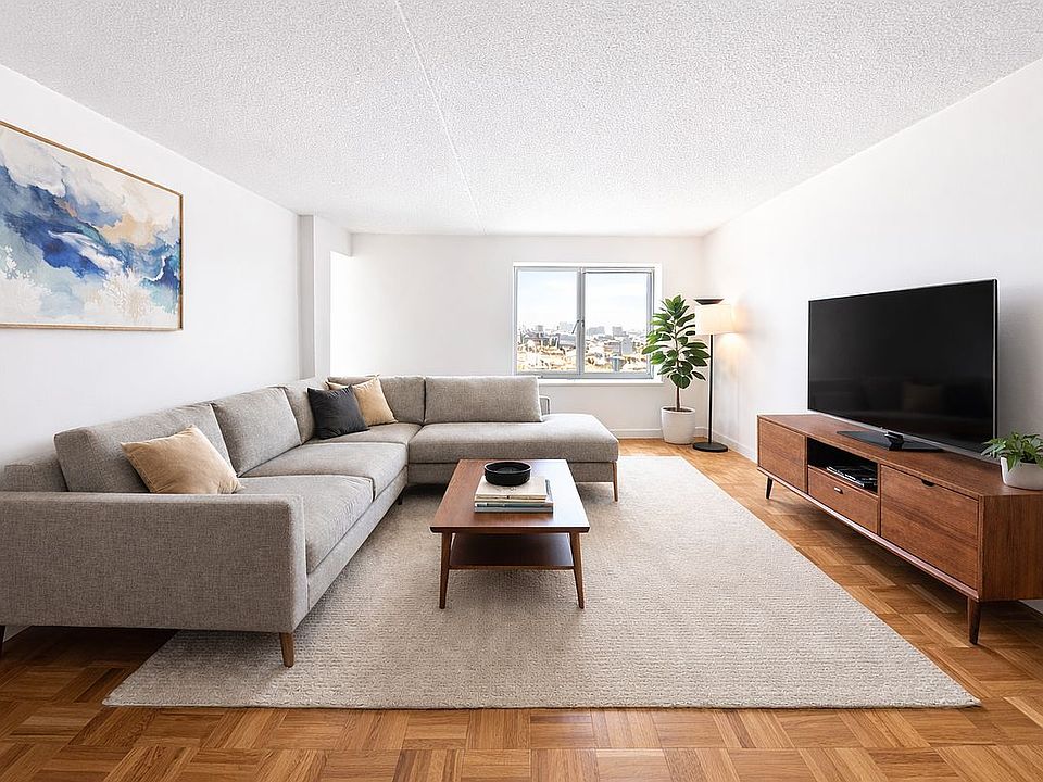 1st image of 300 W 135th St APT 4C
