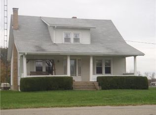 7990 W Johnson School Rd, Connersville, IN 47331