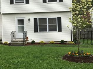 402 River St, Beacon, NY 12508