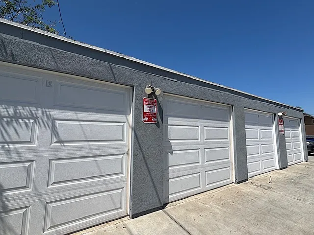 17132 Emerald Ln #A2 — Photo 11
