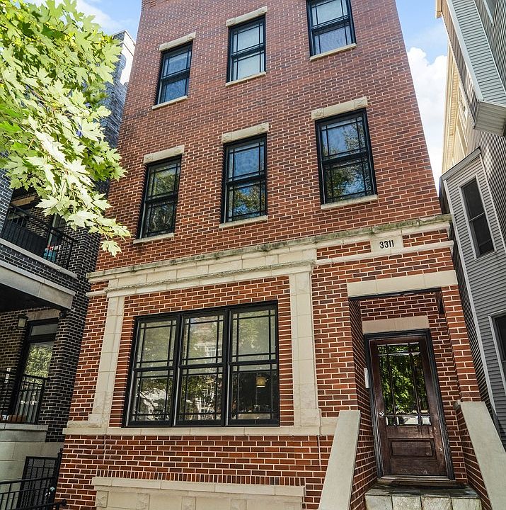 1st image of 3311 N Kenmore Ave APT 1