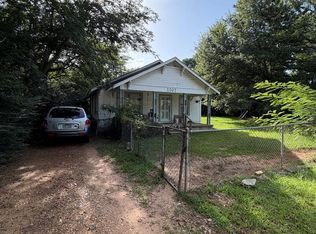 2207 Lowell St, Texarkana, AR 71854