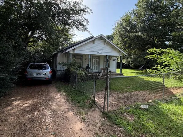 2207 Lowell St, Texarkana, AR 71854