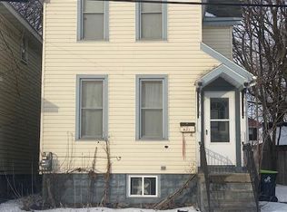 421 Dawson St, Sault Sainte Marie, MI 49783