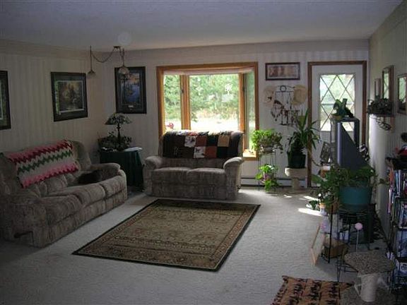 3rd image of 3490 Sylvia Ln