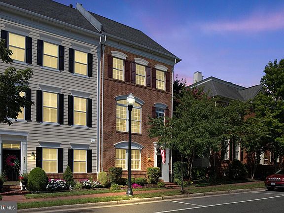 3rd image of 155 Cameron Station Blvd