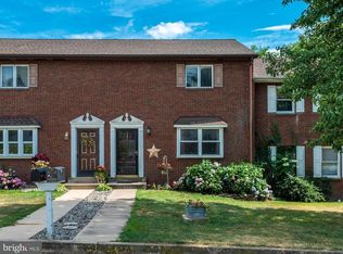 218 E Lancaster St, Red Lion, PA 17356