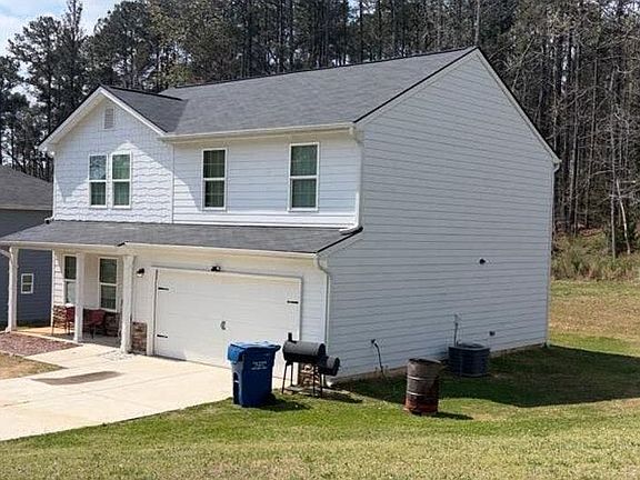3rd image of 22 Ray Dr