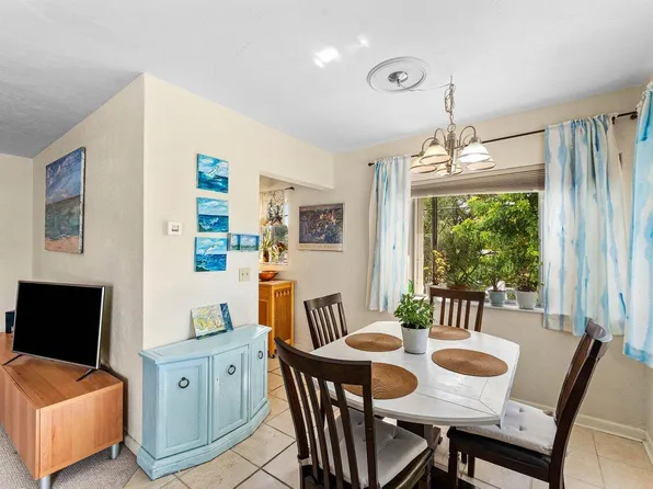 3280 Cynthia Lane #214, Lake Worth Beach, FL 33461