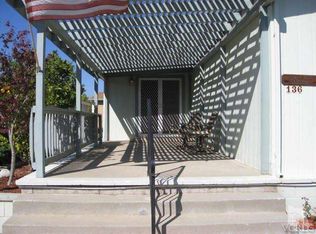 136 Poinsettia Gardens Dr #136, Ventura, CA 93004