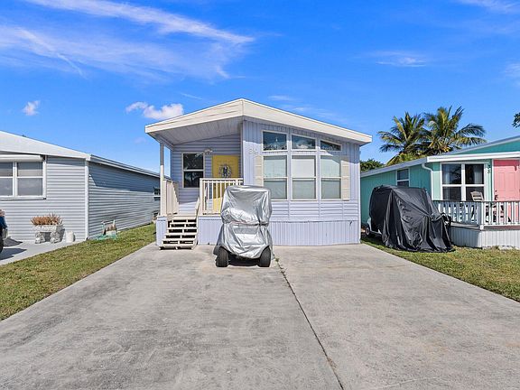 3rd image of 10851 S Ocean Drive #39