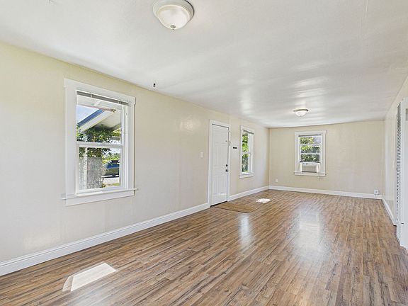 3rd image of 3511 Guerneville Rd