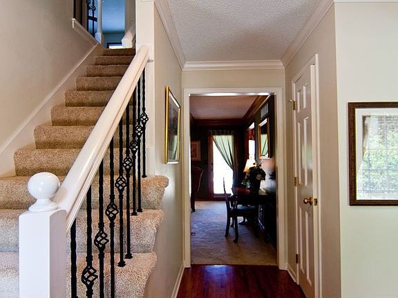 5th image of 12426 Mastin St