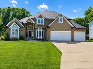 1308 SW Surrey Trce, Lees Summit, MO 64081