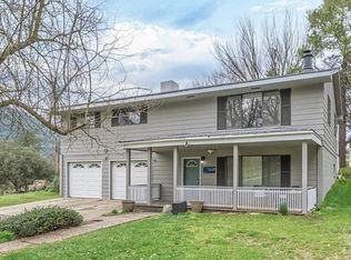 45221 Big Oak Ln, Oakhurst, CA 93644