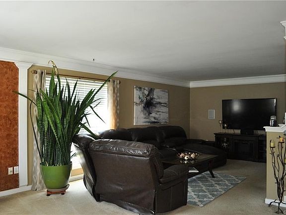 5th image of 2125 Creekdale Ct
