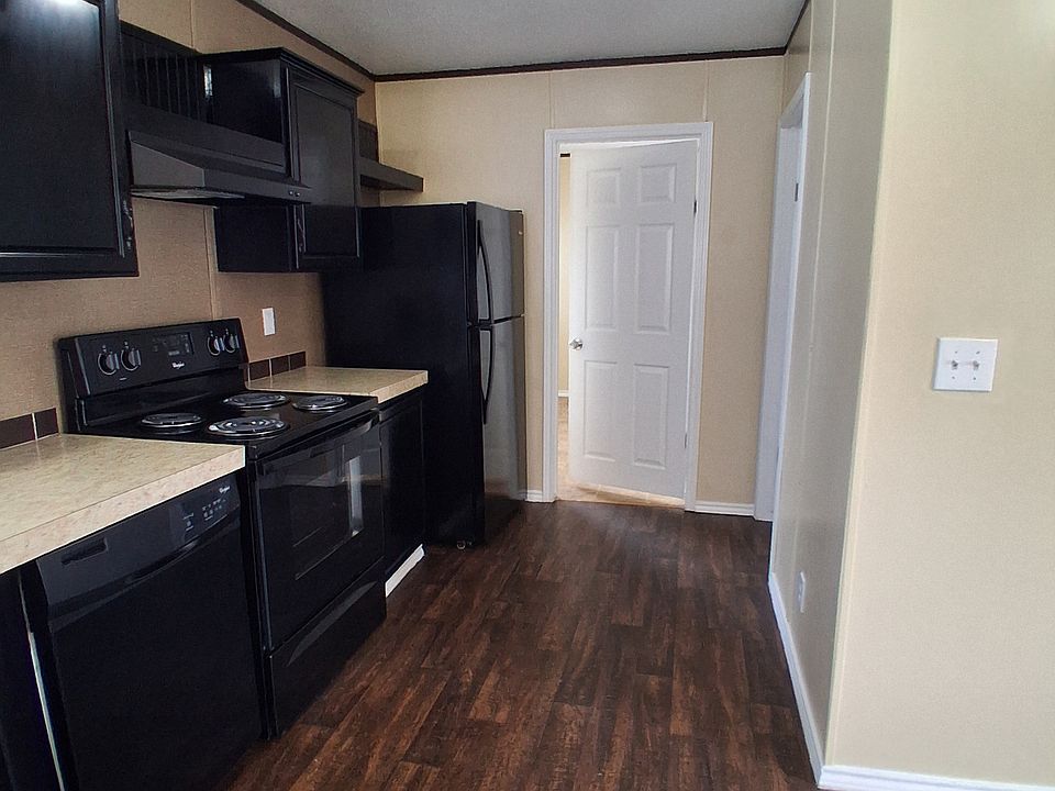 1st image of 606 Summerhaven Dr #606
