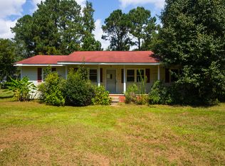 8 Tucker Town Ct, Gadsden, SC 29052