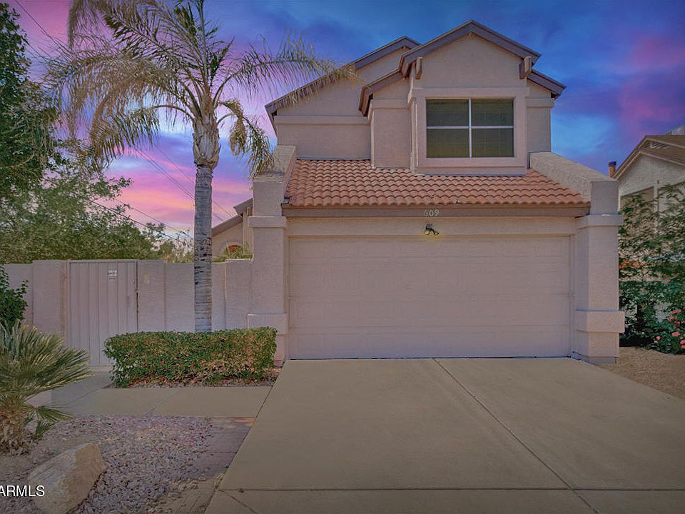 1st image of 609 E Wescott Dr