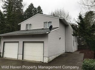 609 Andrew St APT B, Newberg, OR 97132
