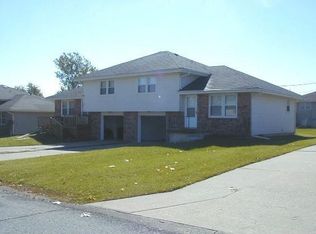 814 Shannon Ln, Kirksville, MO 63501