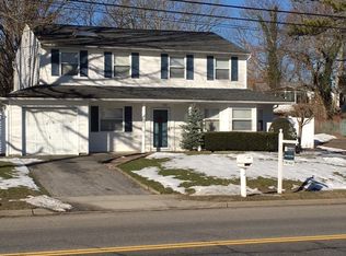 36 College Rd, Selden, NY 11784