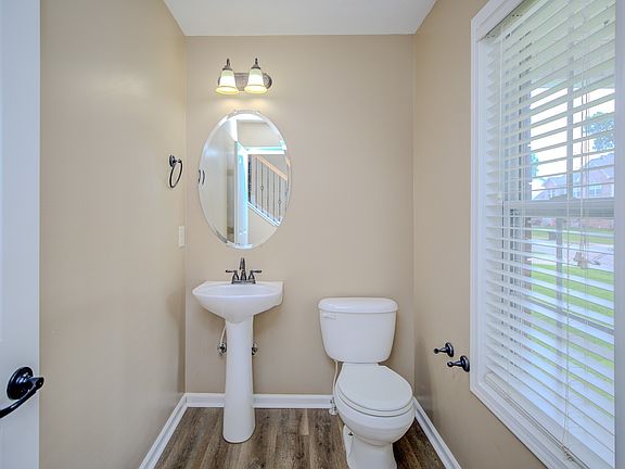 4th image of 3344 Melissa Ln