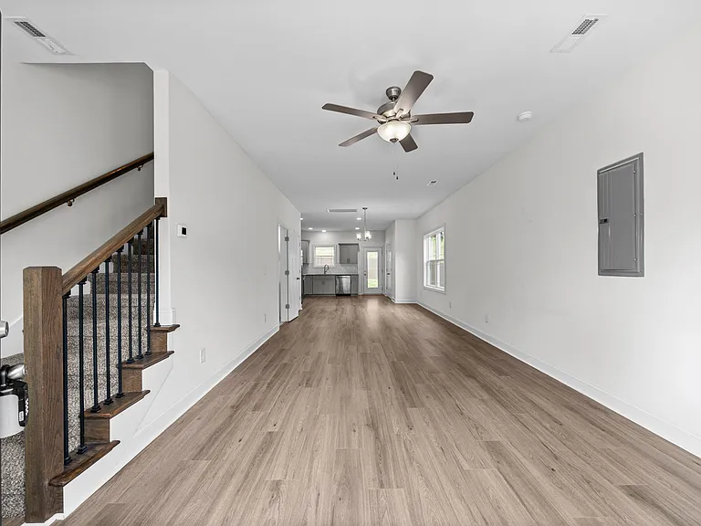 50 Cave Springs Rd — Photo 4