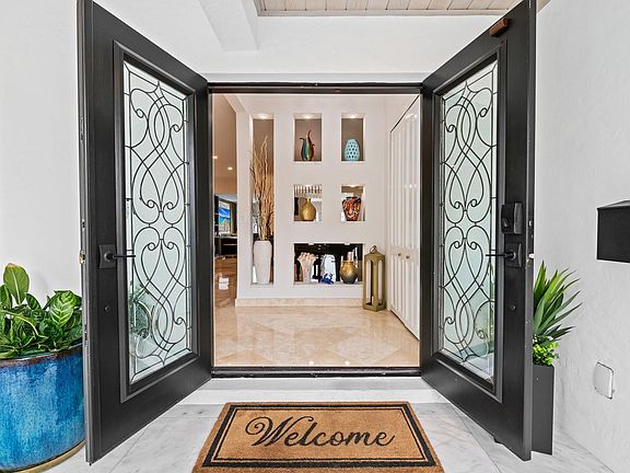 3rd image of 3300 NE 42nd Court
