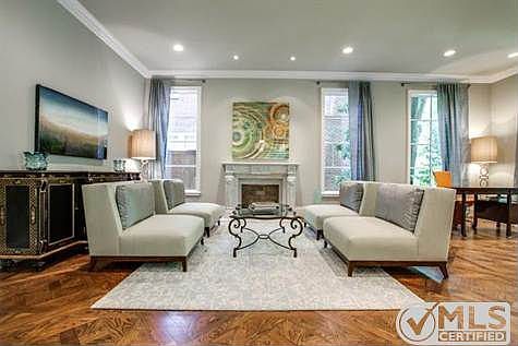 4th image of 4022 Shannon Ave