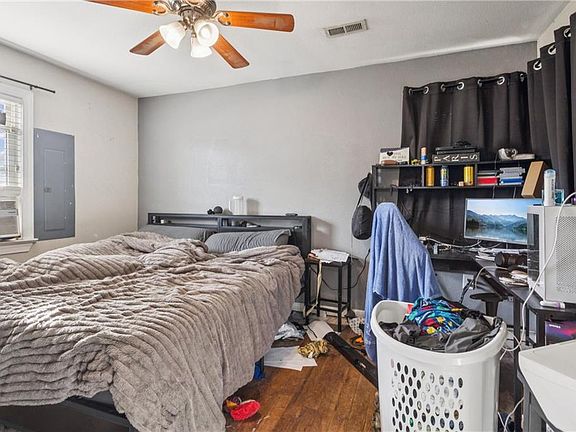 5th image of 527 Ashlawn Dr