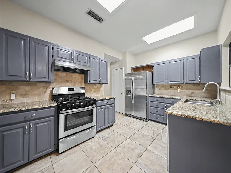 4522 Lone Star Trl — Photo 4