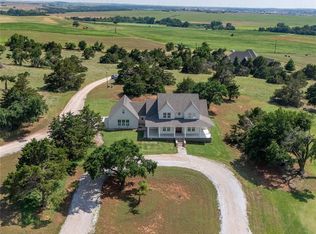 8 Brock Cir, Weatherford, OK 73096