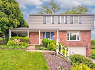 558 Clair Dr, Pittsburgh, PA 15241